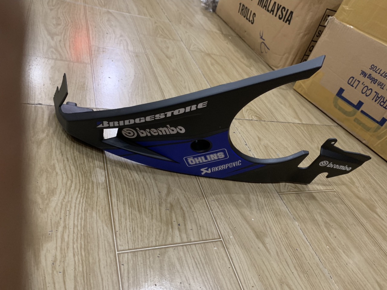 Mỏ cày xe exciter 150 màu đen nhám tem xanh