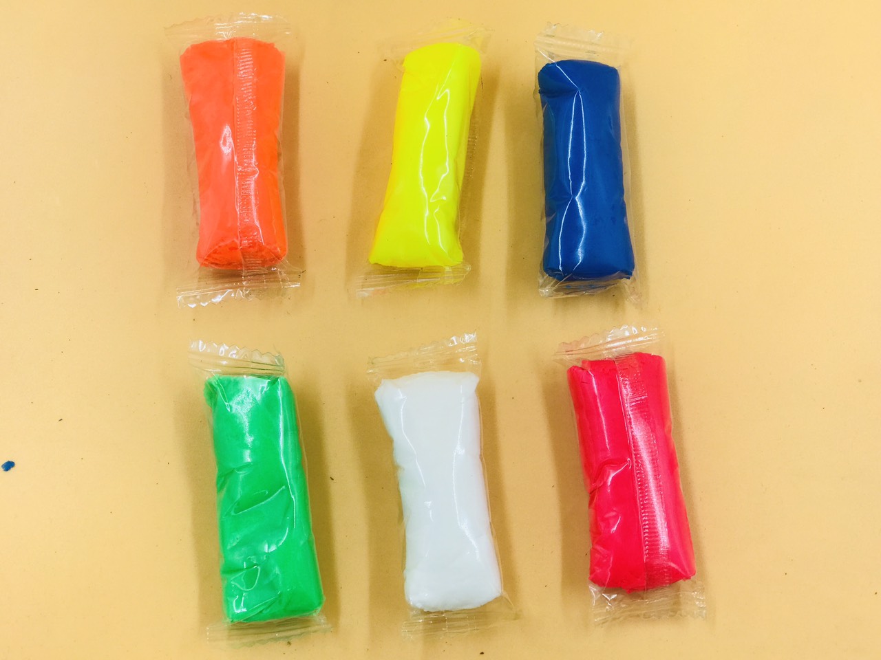 Bột nặn dough 6 màu ICE CREA
