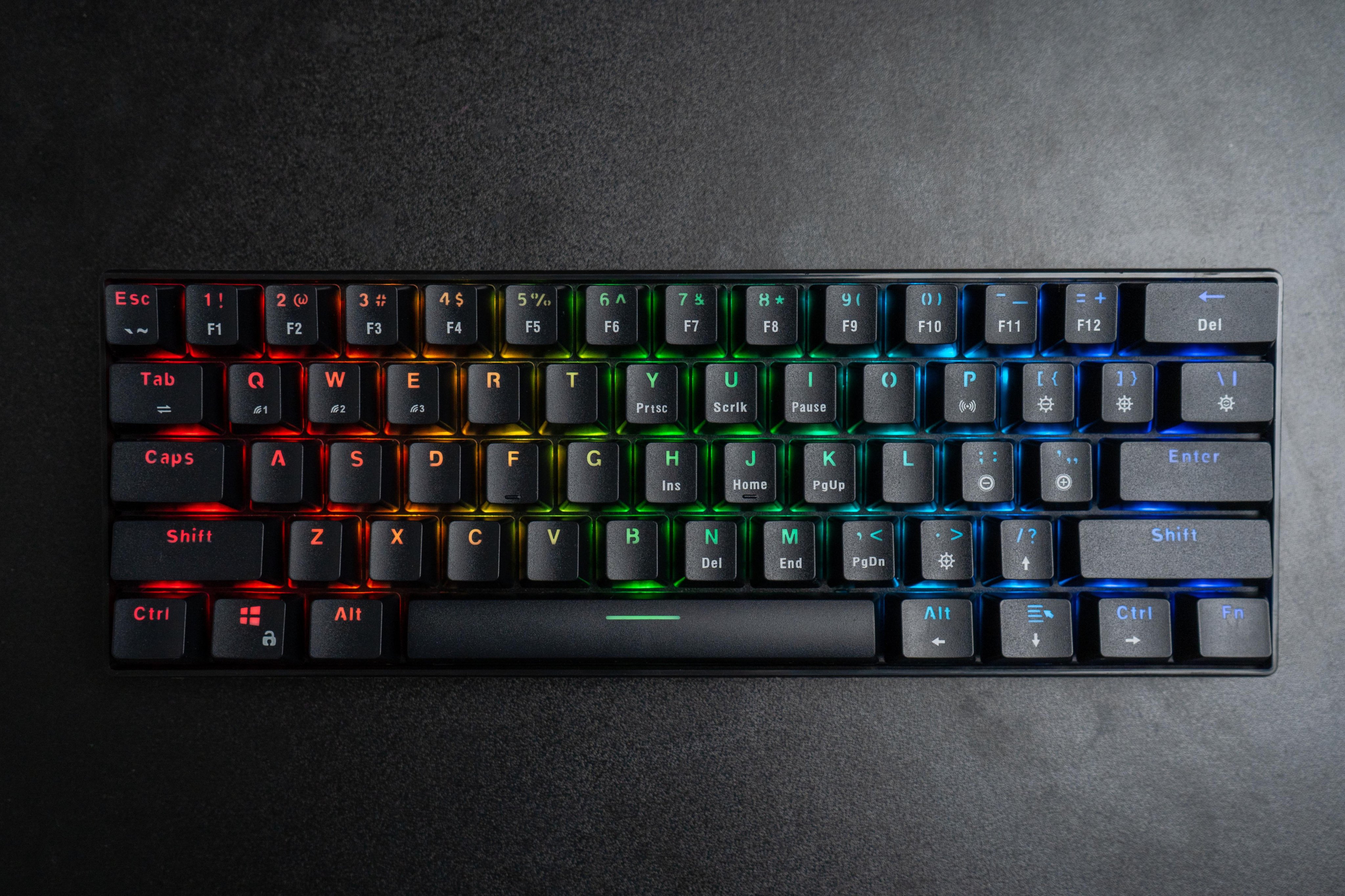 Bàn Phím Cơ Không Dây Blutooth E-DRA EK361W Led RGB - Brown Switch