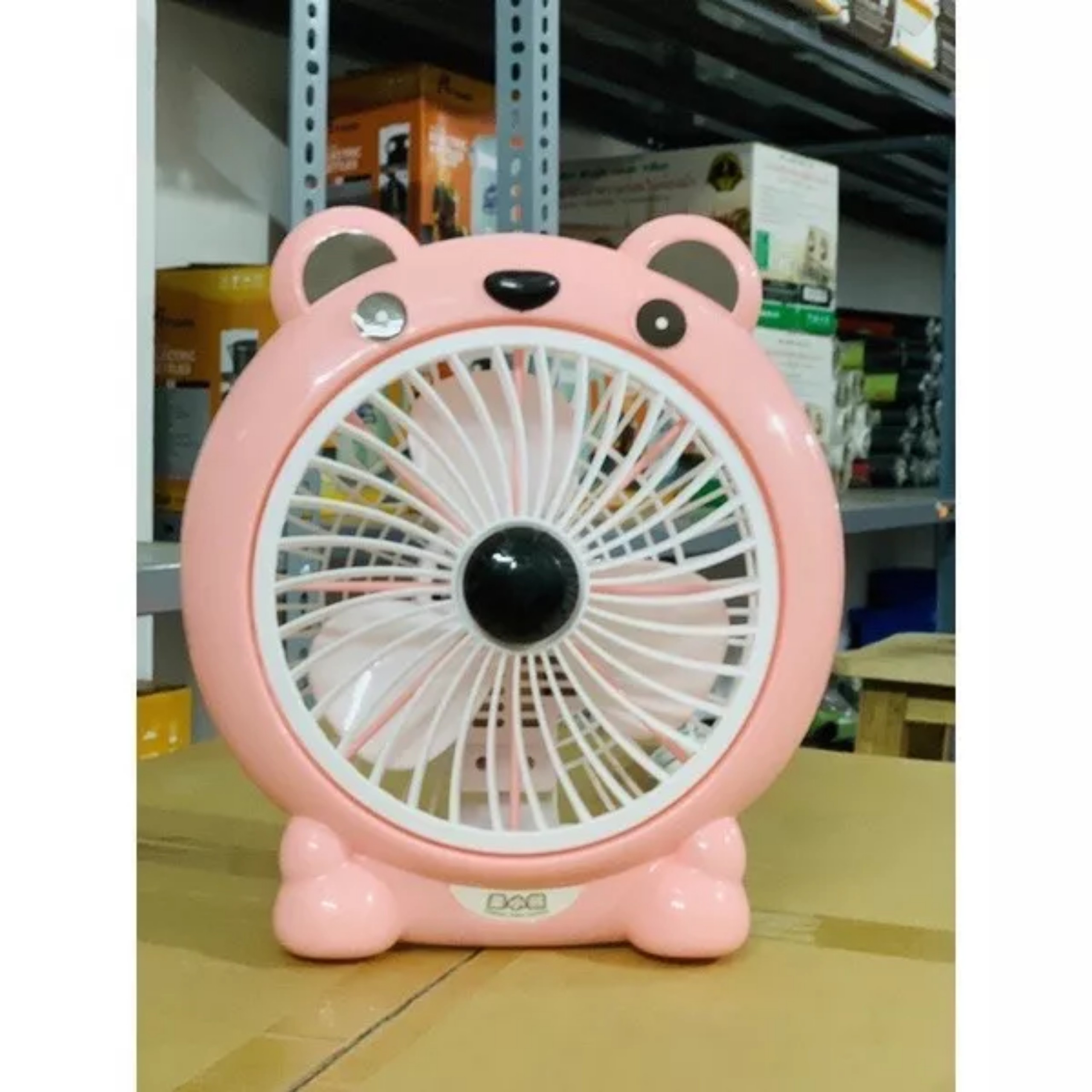 Mini office animal-shaped desktop fan, plug-in mini office desk fan