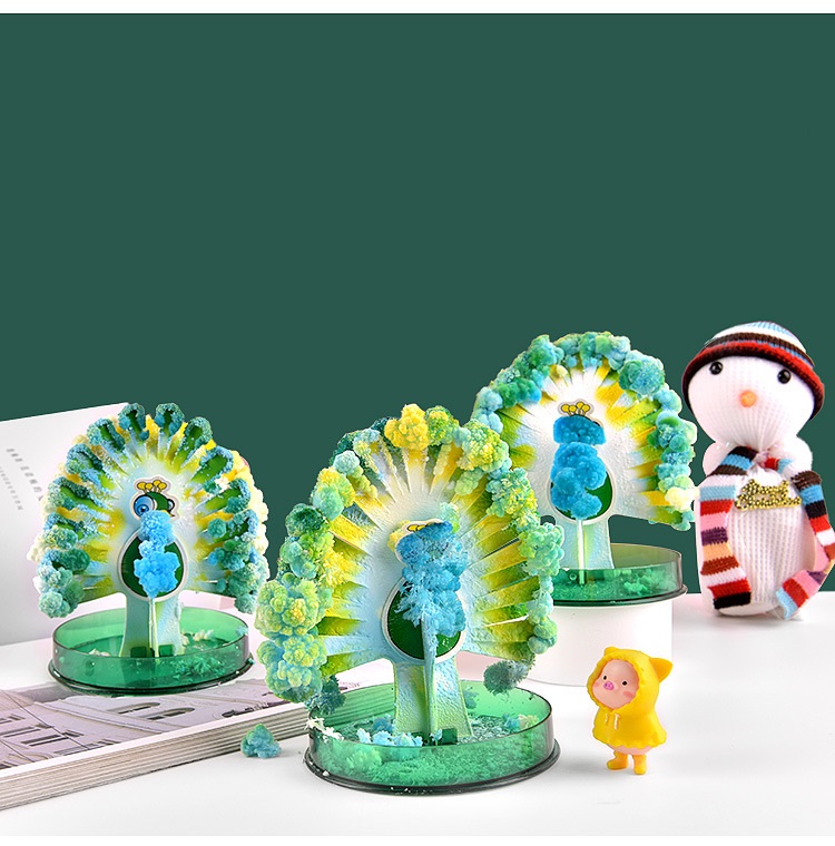 Đồ chơi nuôi tinh thể con công mọc lông Magic Peacock sặc sỡ (Tinh thể KDP / ADP )