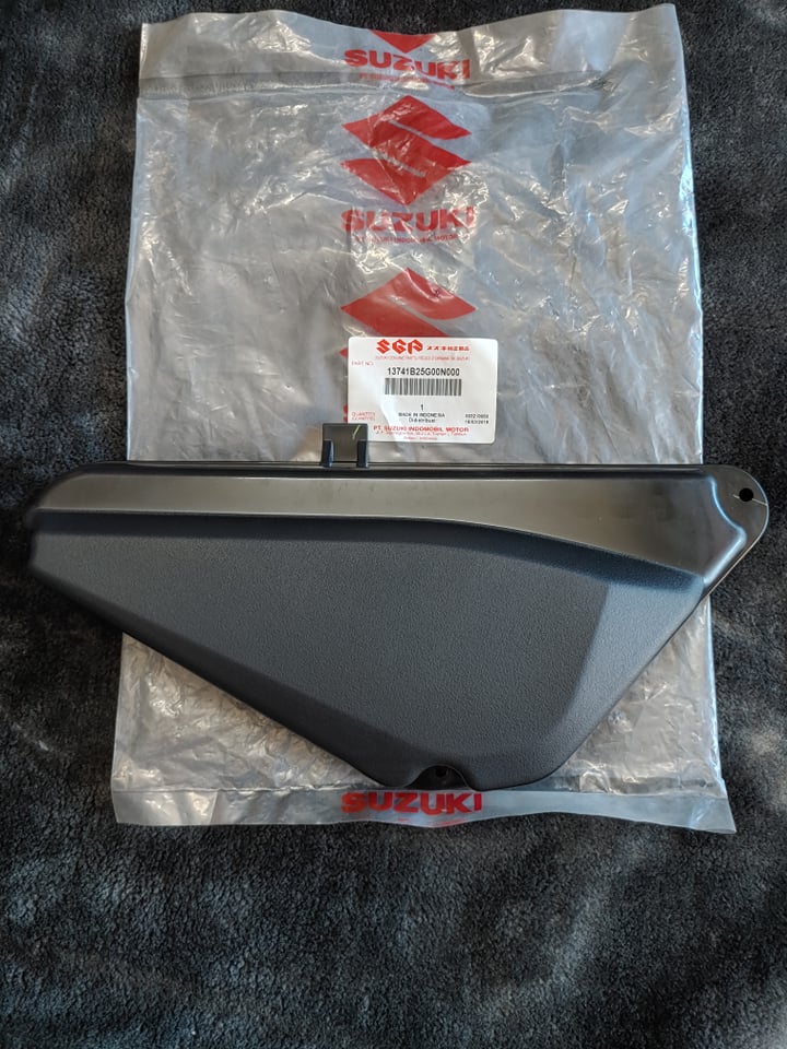 Nắp Che Hộc Lọc Gió - Suzuki Raider Xăng Cơ, Satria FU (bxc) - Chính Hãng Indonesia - ACR DOHC shop
