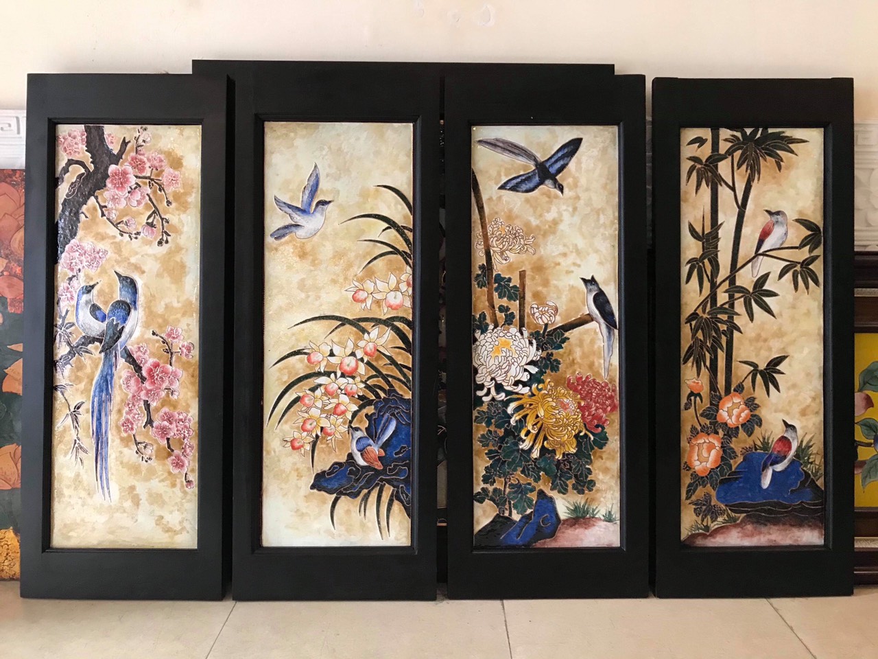 Tranh Pháp lam tứ thời kích thước 28 x 80 cm