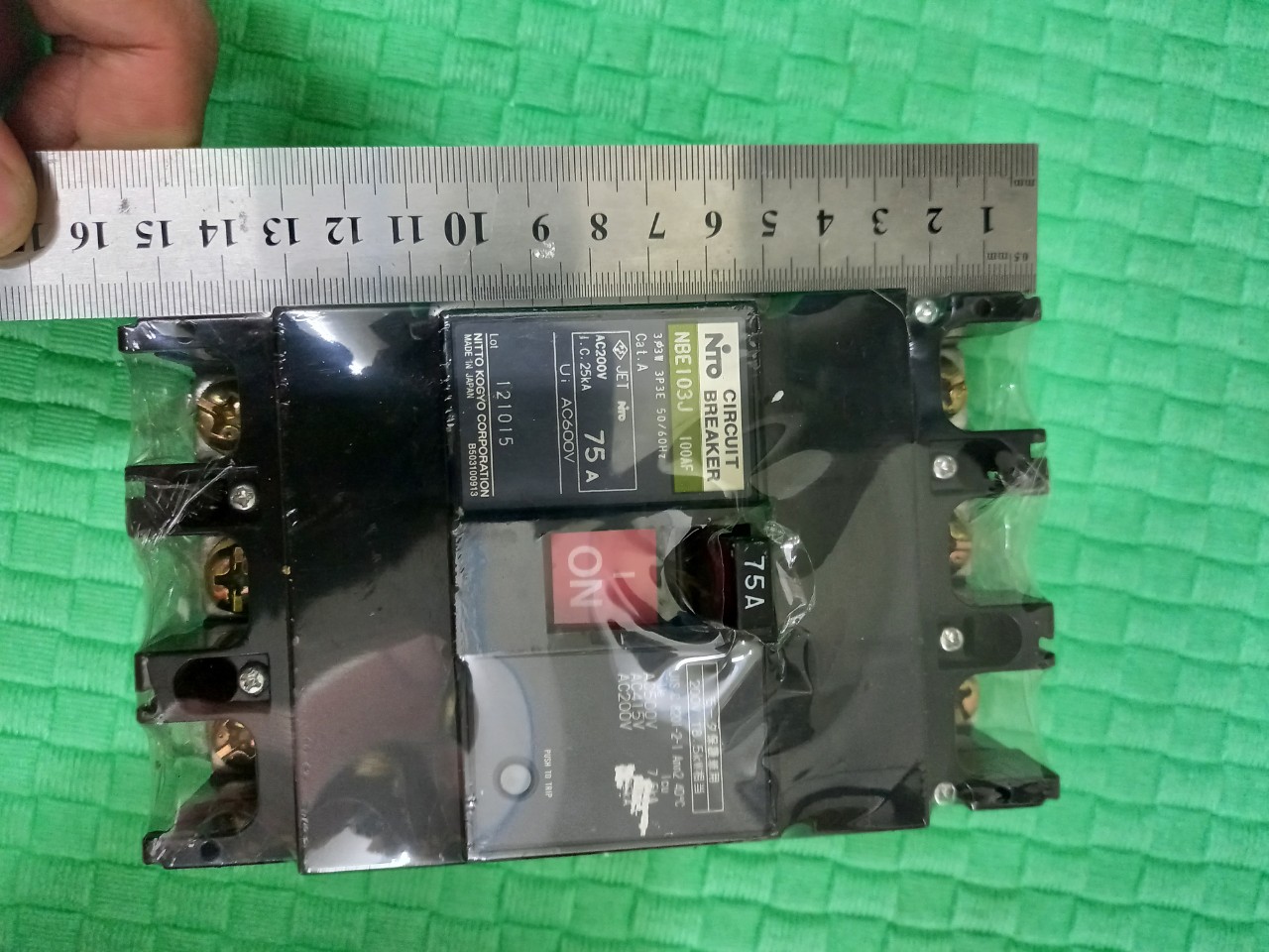 APTOMAT MCCB 75A 3 PHA NHẬT BẢN XỊN