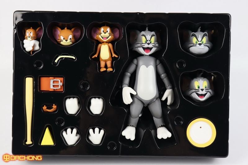 Mô hình Tom & Jerry cử động