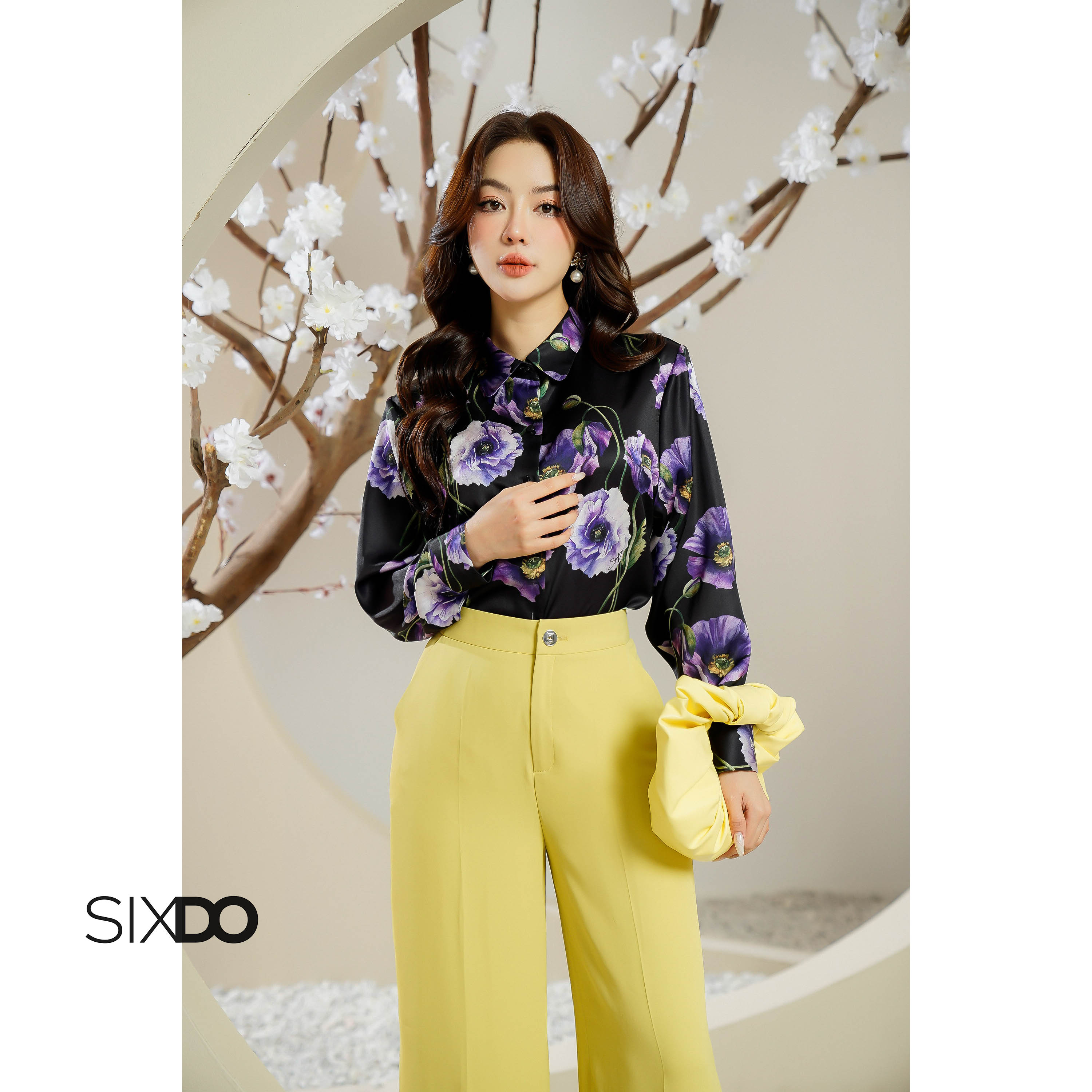 Áo sơ mi nữ lụa đen in hoa SIXDO (Black Poppy Silk Shirt)
