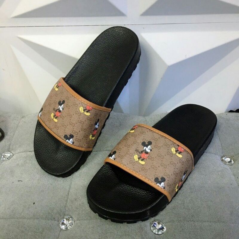 Dép Mickey đế răng 4cm