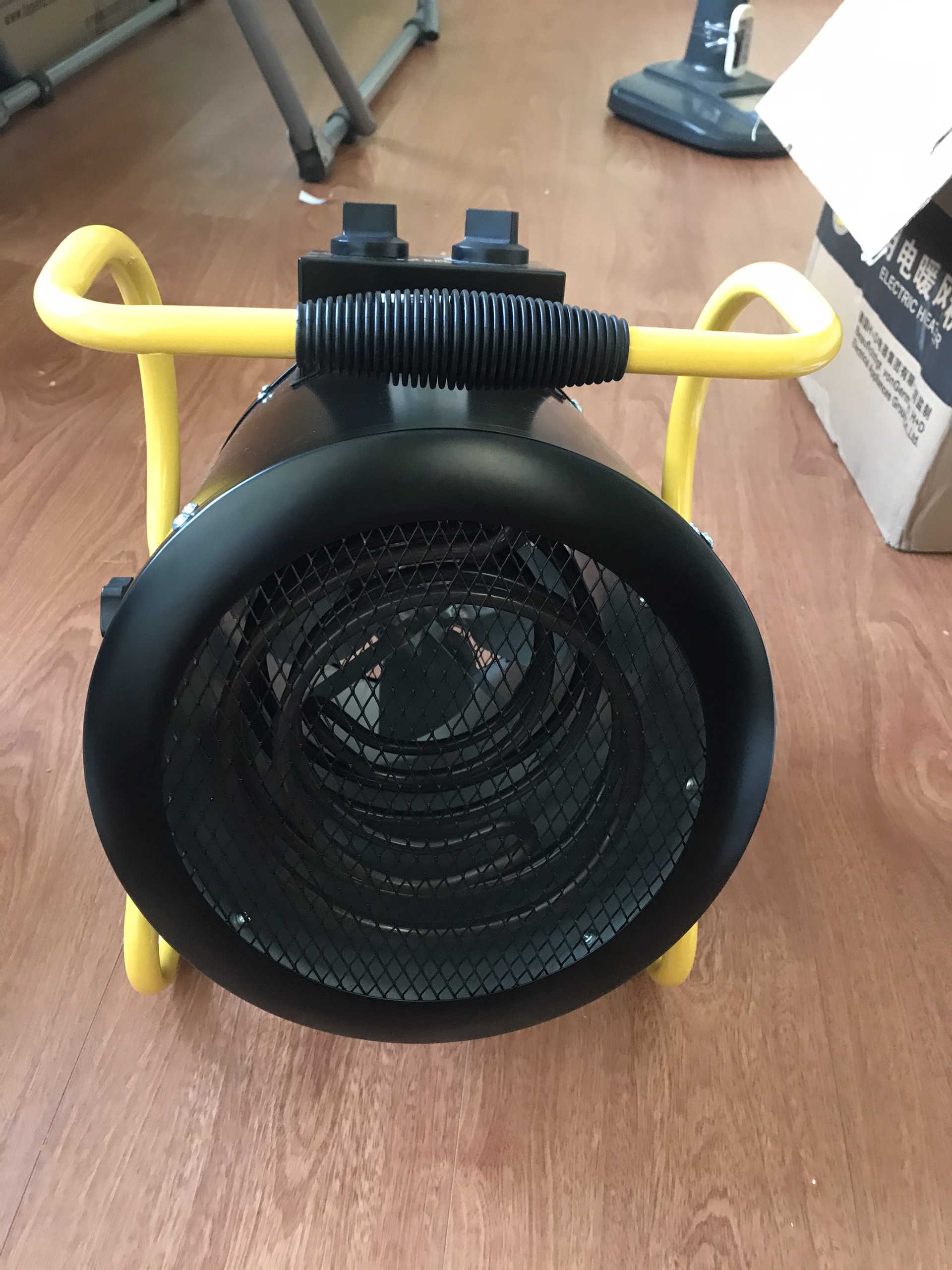 QUẠT SẤY GIÓ NÓNG MITSUTA BG C3/1