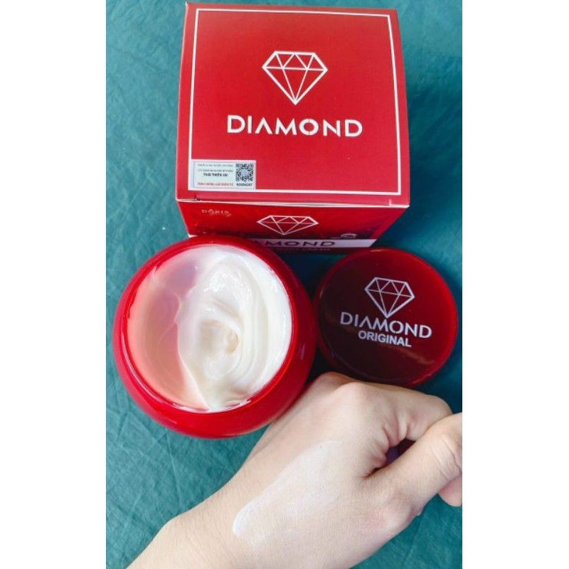 Kem dưỡng Body Diamond Ngọc Trinh