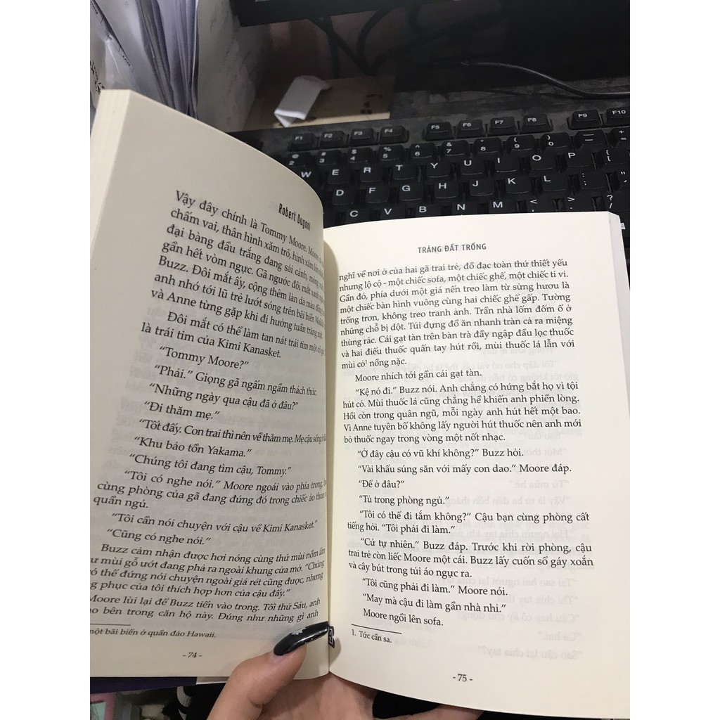Sách - Trảng Đất Trống