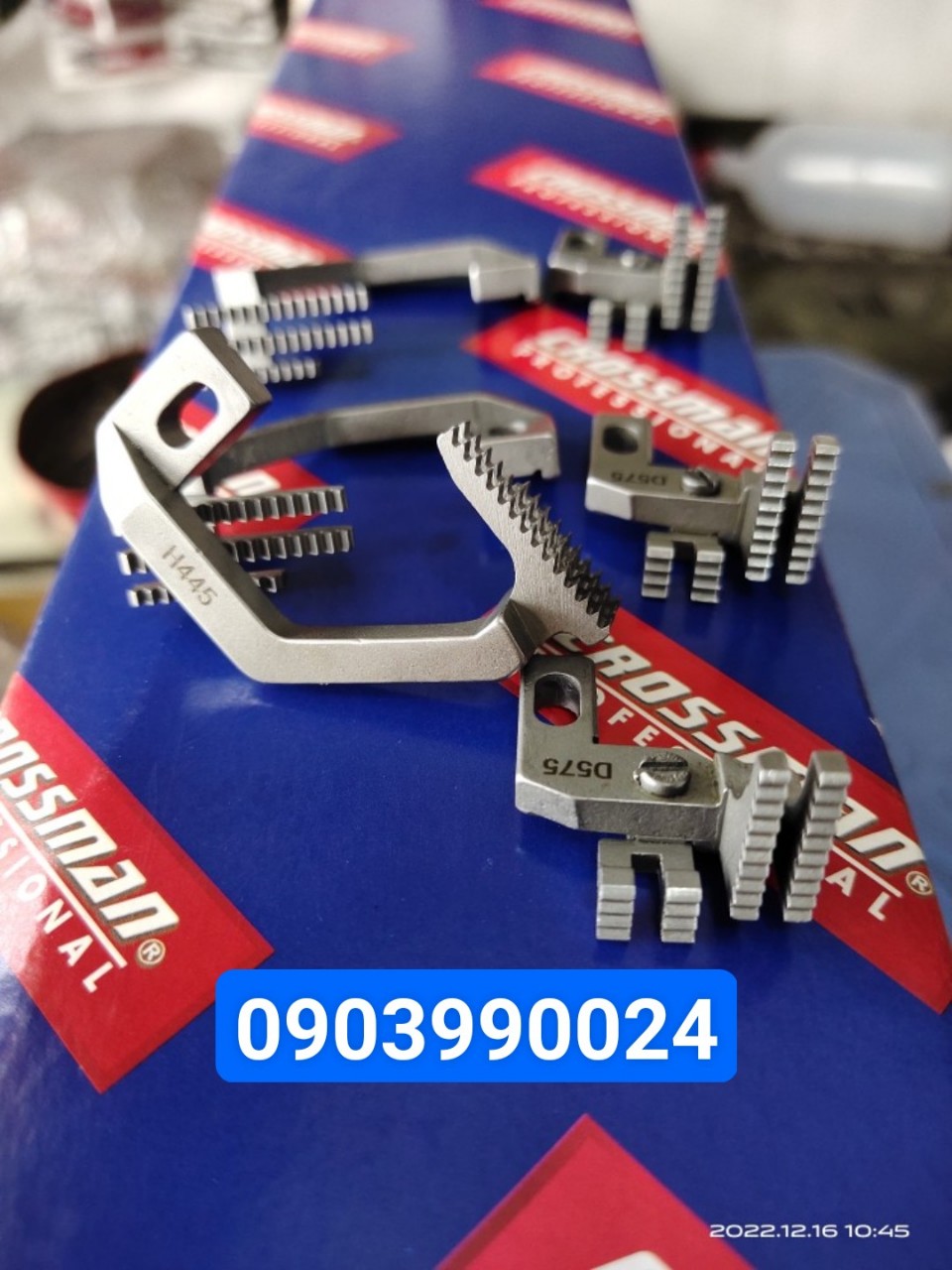 răng cưa vắt sổ siruba 4 chỉ