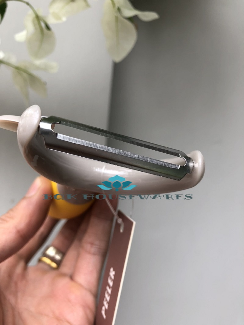 Dao bào kiểu chữ Y Lock&Lock LOL123