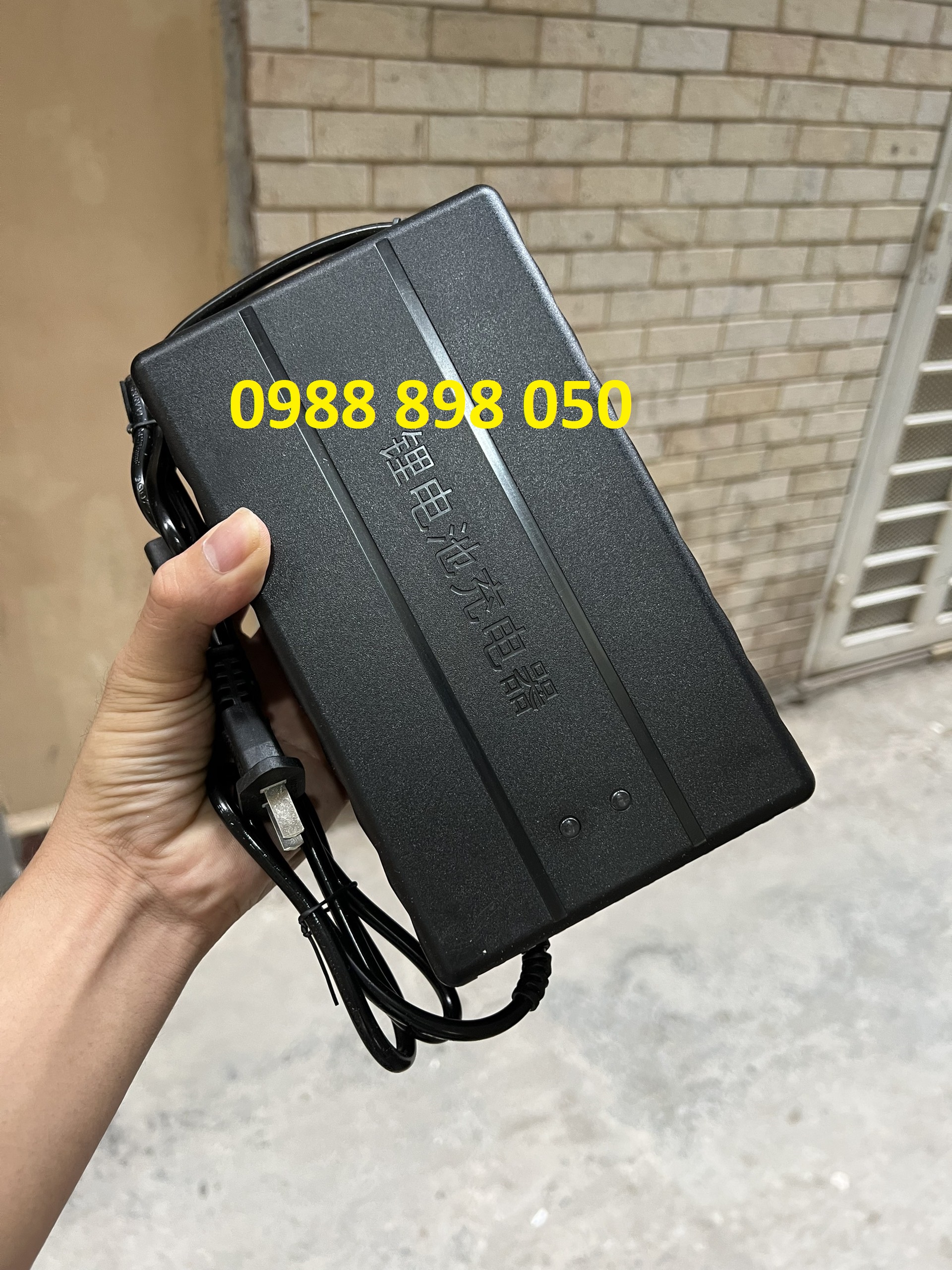 Sạc 84v 8a xe điện dùng pin 72v