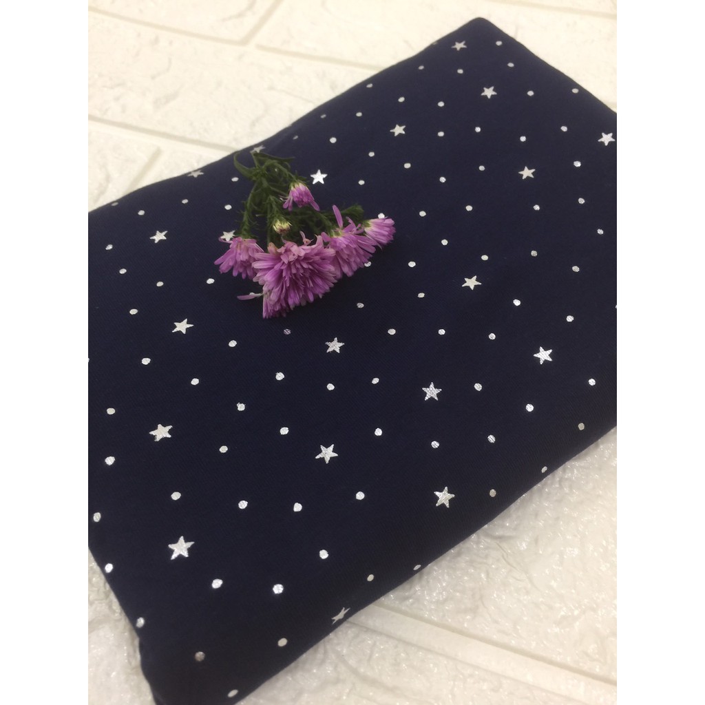 Quấn chũn swaddle giúp bé giảm giật mình