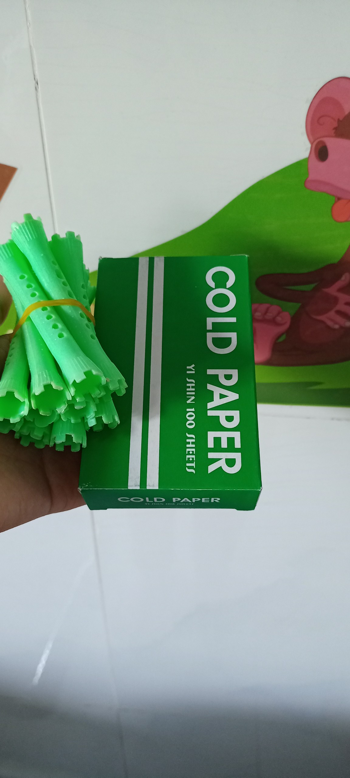 [HCM]Dụng cụ uốn tóc, trục uốn tóc, giấy uốn lạnh