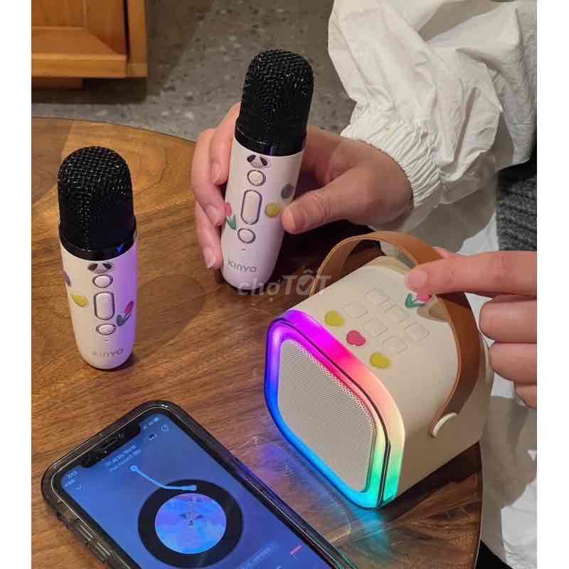 Loa karaoke mini bluetooth k12 kèm 2 micro đèn led