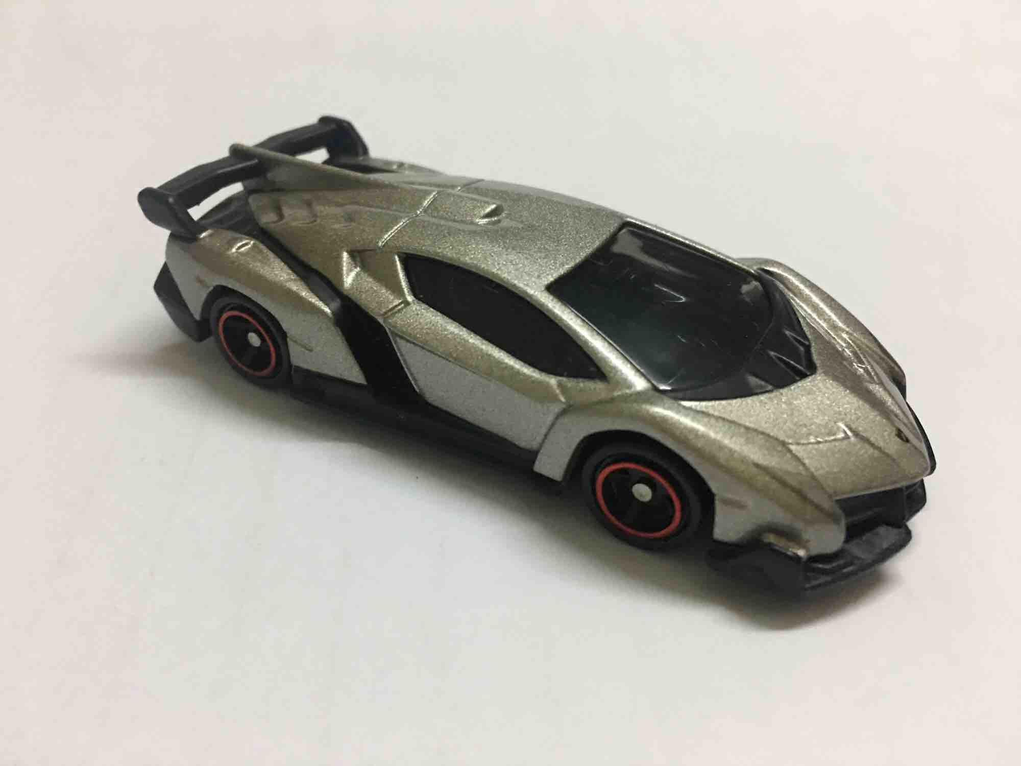 Xe mô hình Tomica Siêu Xe
