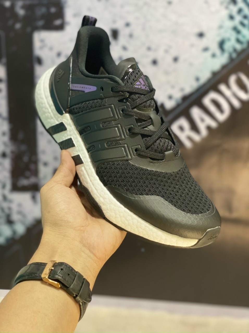 [SOCKS GIFT][4 COLORS] [SALE] Adidas EQUIPMENT+ MEN [GOOD RUNNING]
