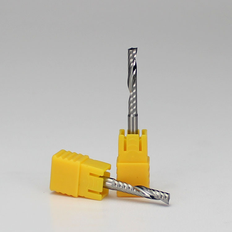 MŨI CẮT CNC XOẮN 1 ME