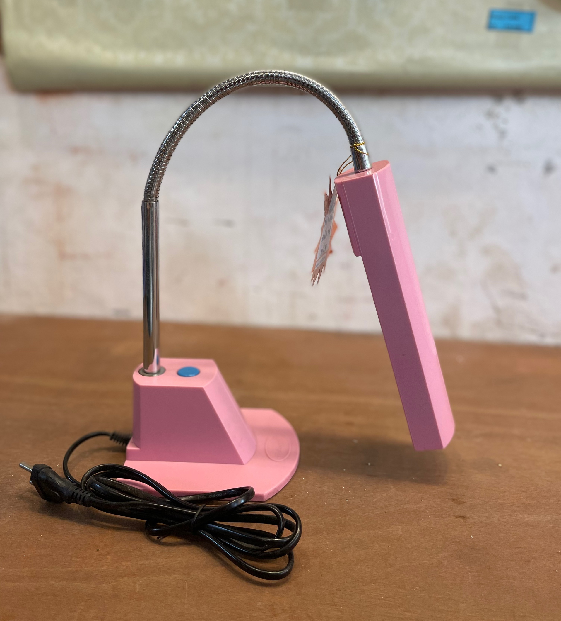 Đèn Bàn V-Light 13W