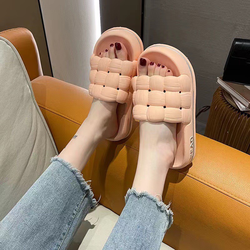 Dép bánh mì đám mây _Uy Tín Shop (Hà Nội)