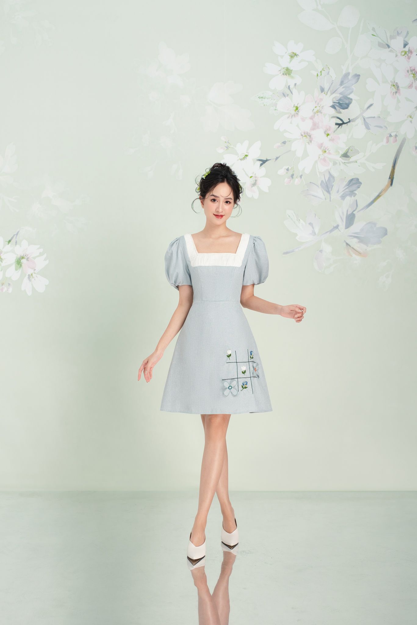 [Nhập mã: FALAZSOCIALTEASIN100] OLV - Đầm Jinrus Square Neck Embro