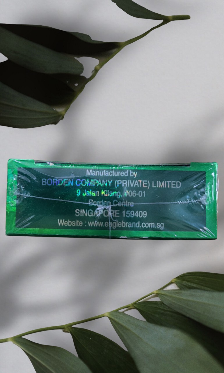 Dầu xanh con ó (Eagle brand medicated oil) 24ml SIngapore