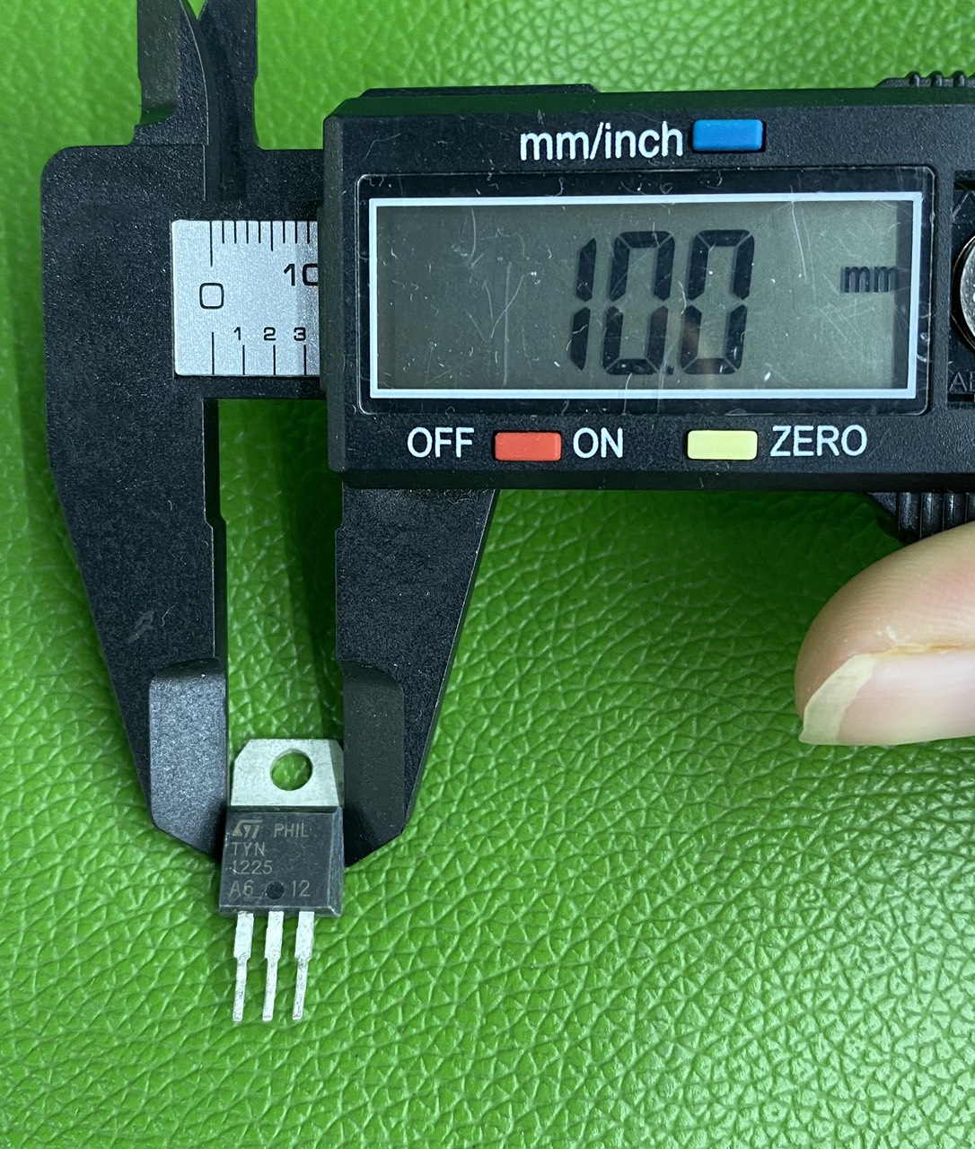 Combo 5 Con TYN1225 - HÀNG THÁO MÁY XỊN chân dài