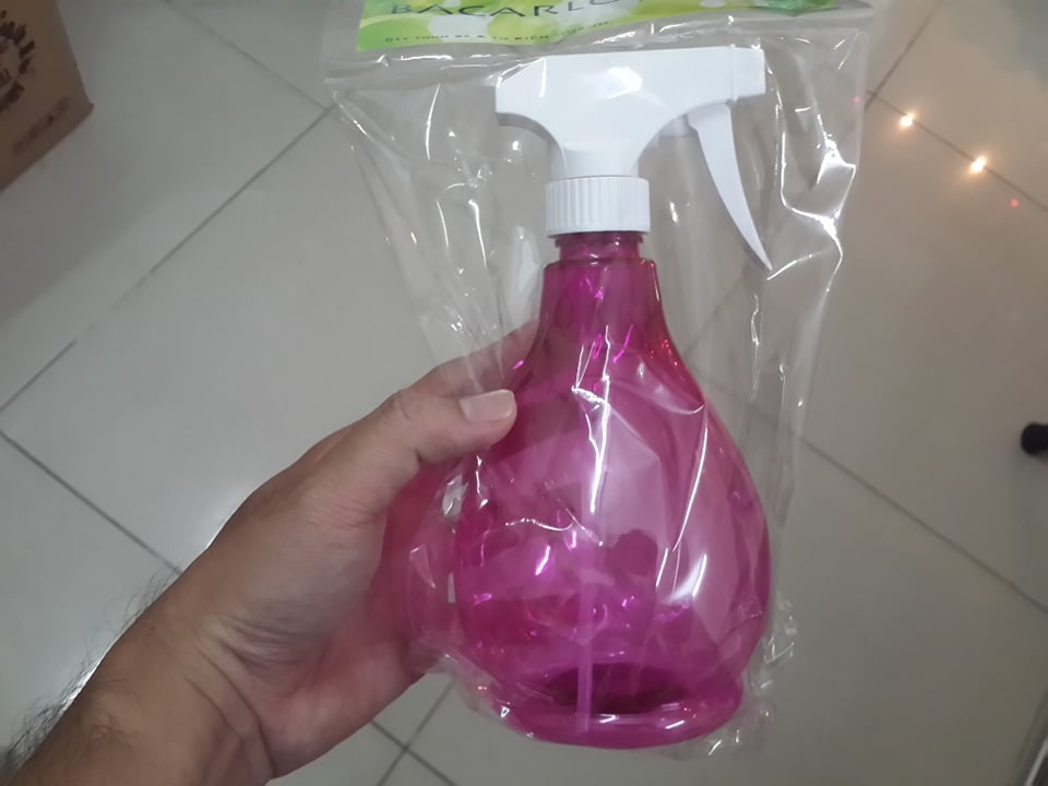 Bình xịt tưới cây 0.75ml (1lít đầy )