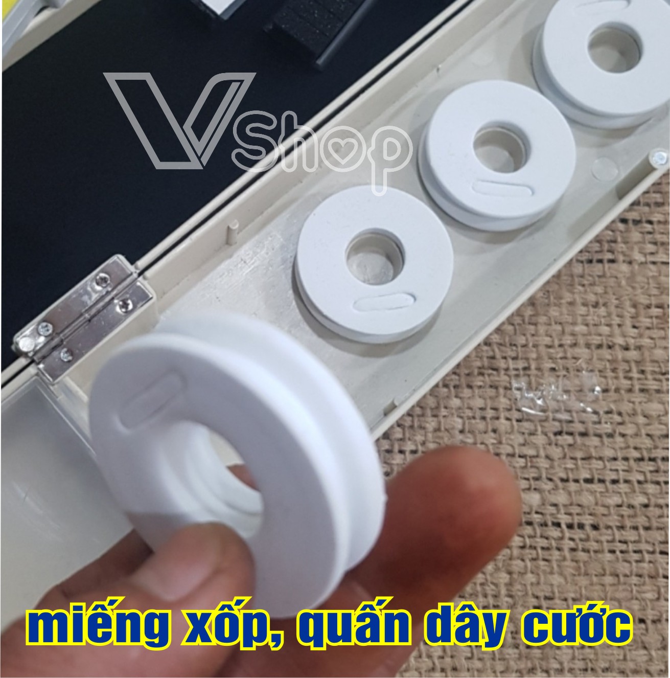 Hộp đựng phao , đựng phụ kiện câu cá