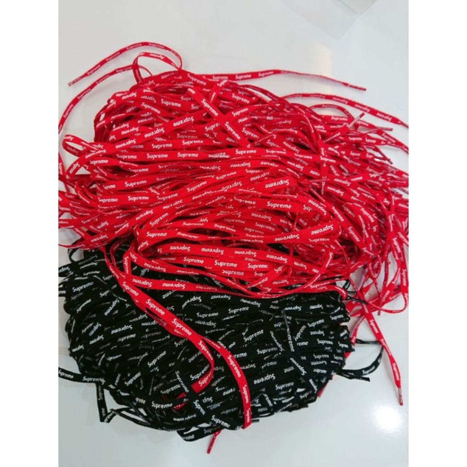 Dây buộc giày Supreme (1 đôi)
