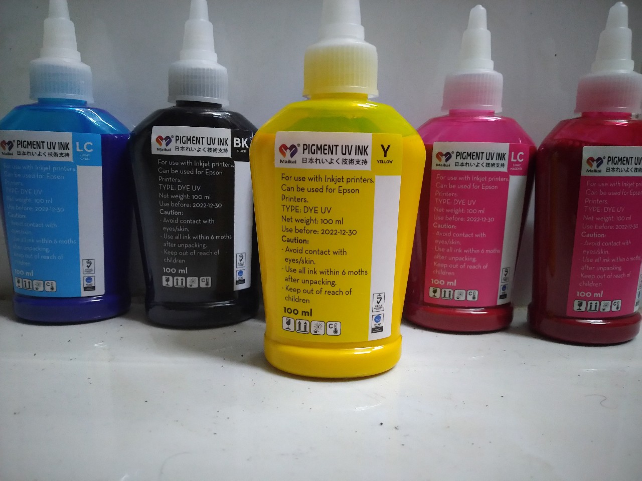 Mực Dầu (Pigment UV) chai màu đỏ nhạt loại 100ml- LM