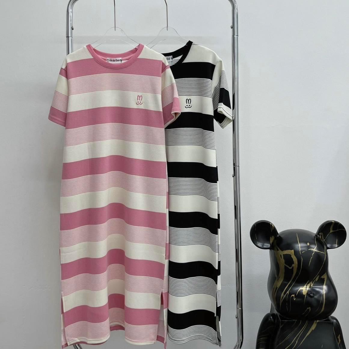 Váy V40 Đầm Suông Kẻ In Hình Tai Thỏ From Rộng Dáng Dài Chất Cotton