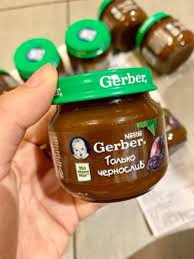 Mận đen nghiền Gerber chống táo bón cho bé từ 4m+