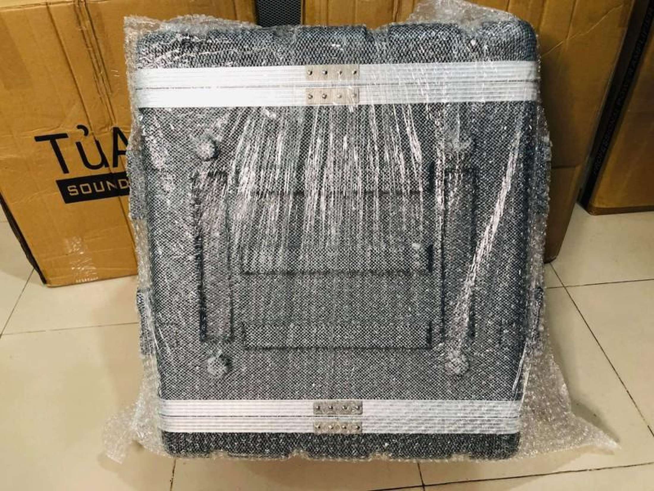 [HCM]Tủ đựng âm thanh nhựa Abs 6U cao cấp siêu bền