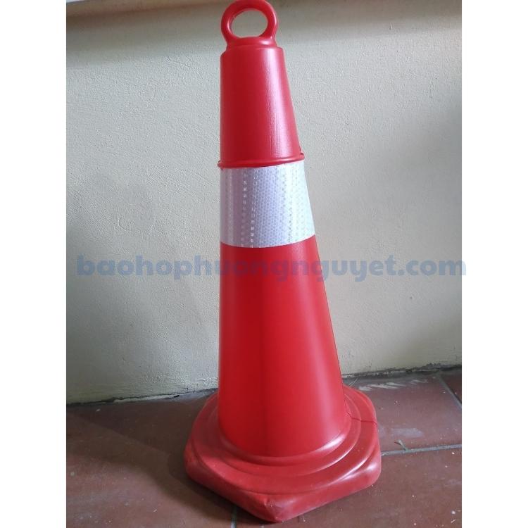 Cọc tiêu nhựa Nhật Quang đỏ phản quang trắng (55cm,75cm)
