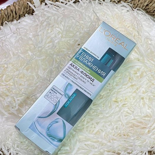 Kem lỏng cấp nước cho da Loreal Hydra Genius aloe water 72h