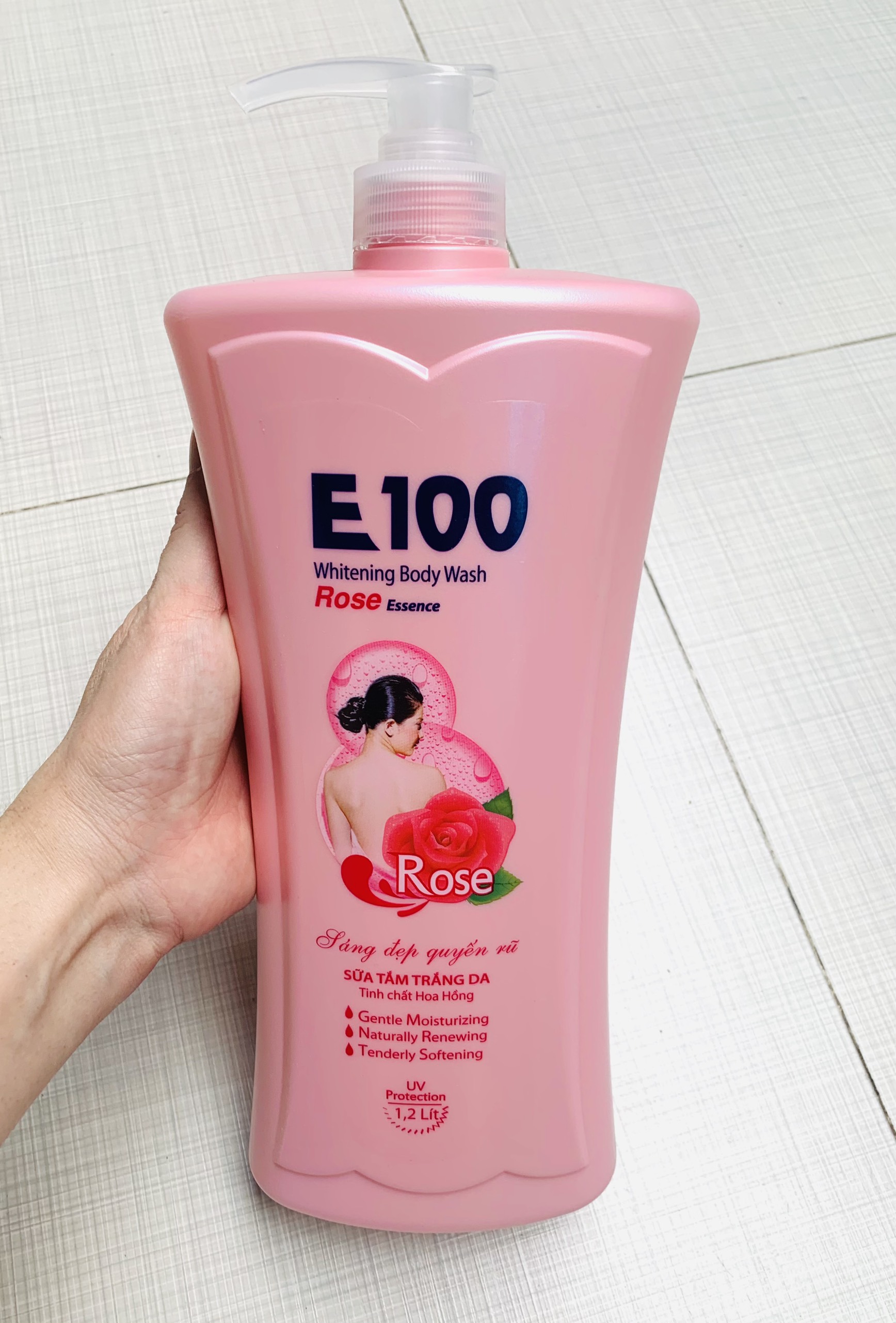 [HCM] 1 CHAI SỮA TẮM SÁNG DA MỊN MÀNG E 100 1,2L - CÓ LỰA CHỌN