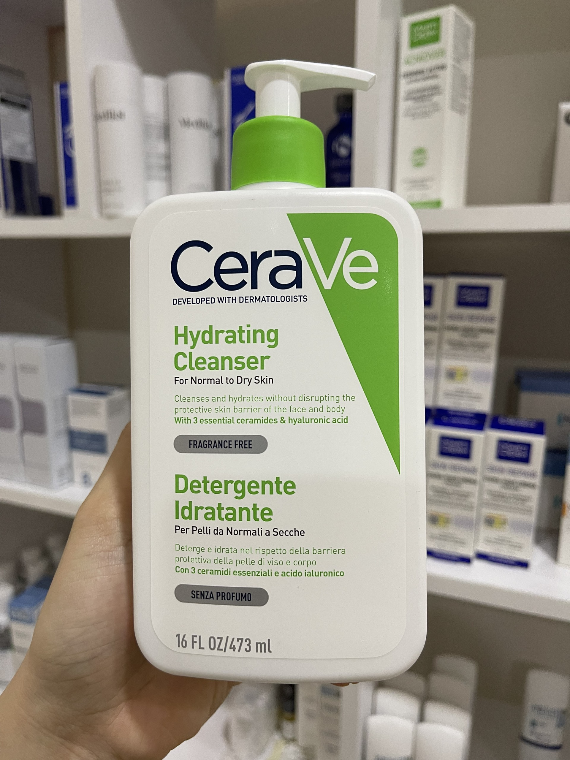 Sửa rửa mặt  Cerave Hydrating Cleanser da khô 236ml - 473ml