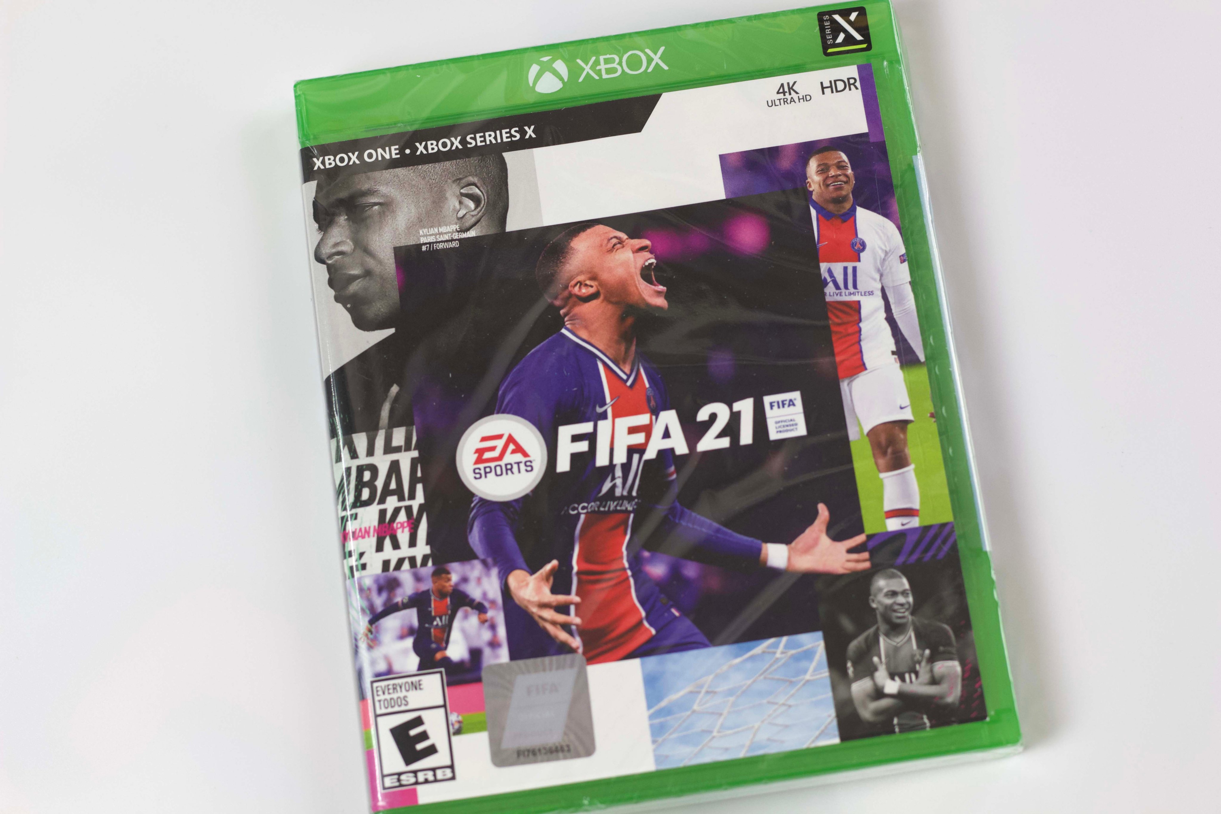 Đĩa game FIFA 21 cho Xbox (One/S/X)