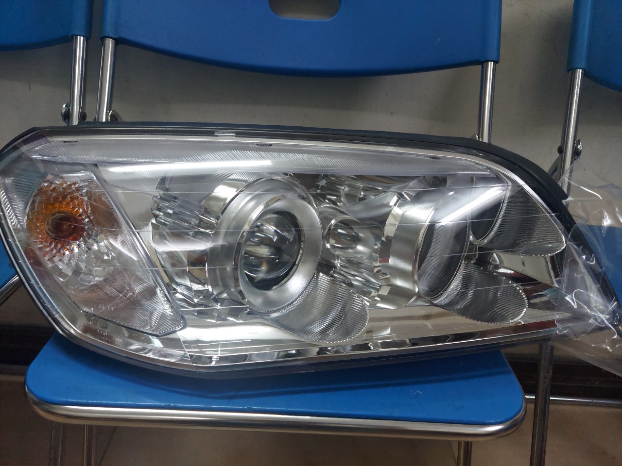 đèn pha captiva xịn chính hãng GM hàn quốc