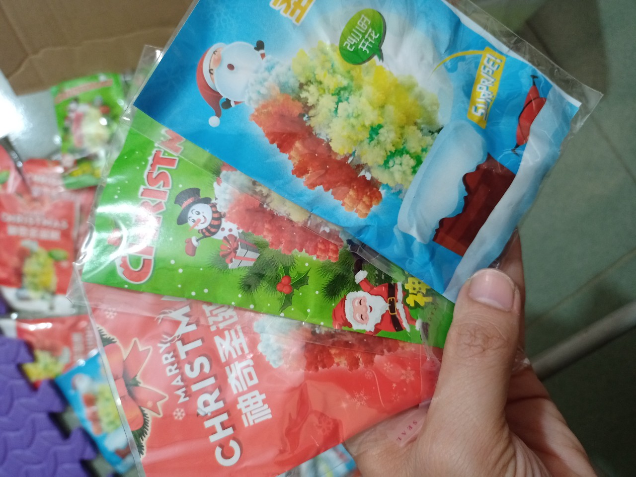 Bộ trồng cây tinh thể KDP / ADP  Crystal Christmas Magic Tree (Bộ nuôi tinh thể nhập khẩu)