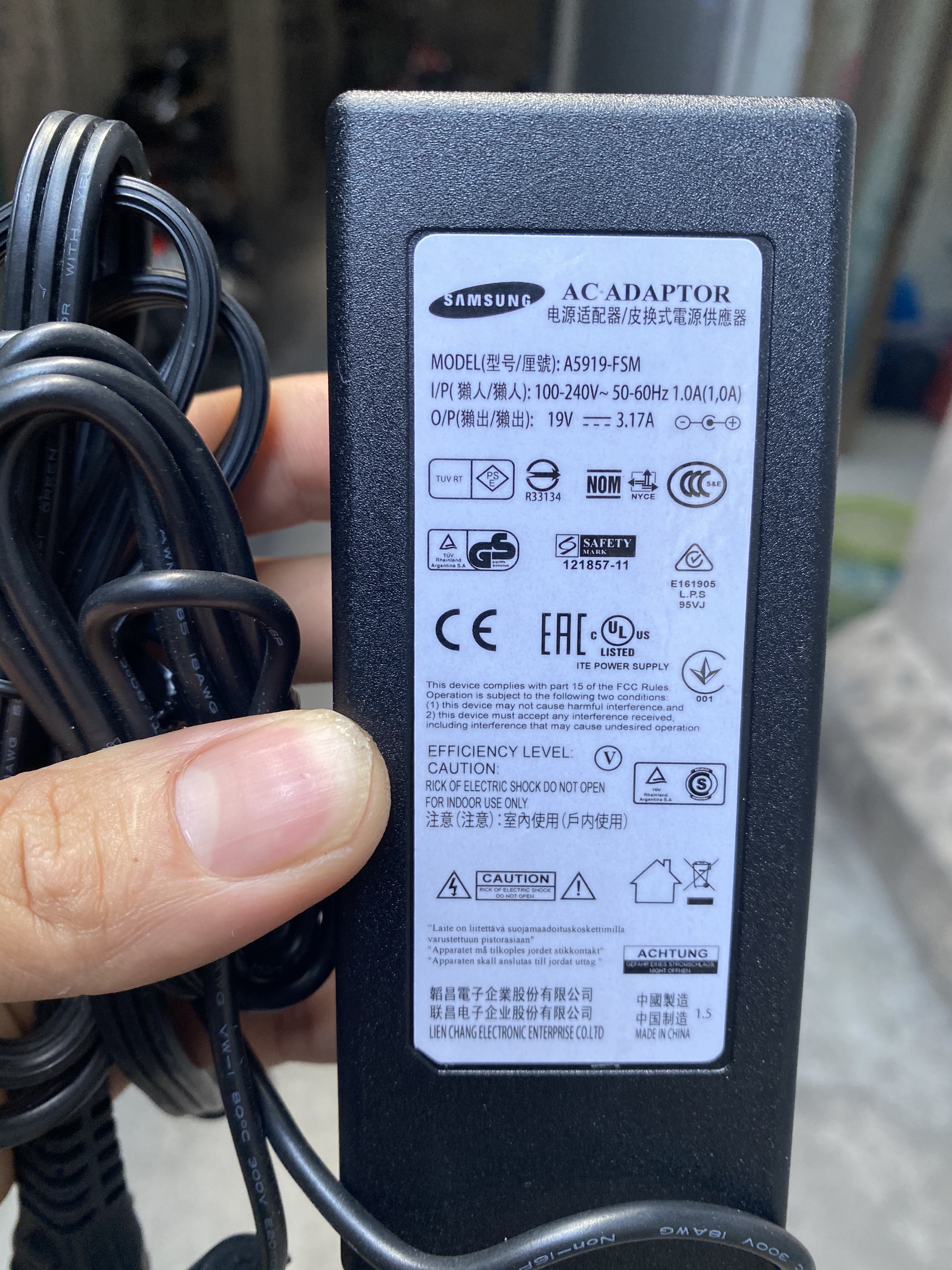 Nguồn tivi samsung 19V-3.17A chính hãng samsung