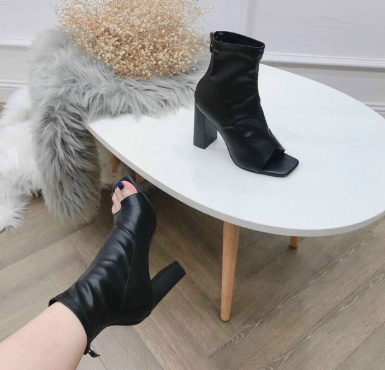 giày bốt xỏ ngón đế vuông cao