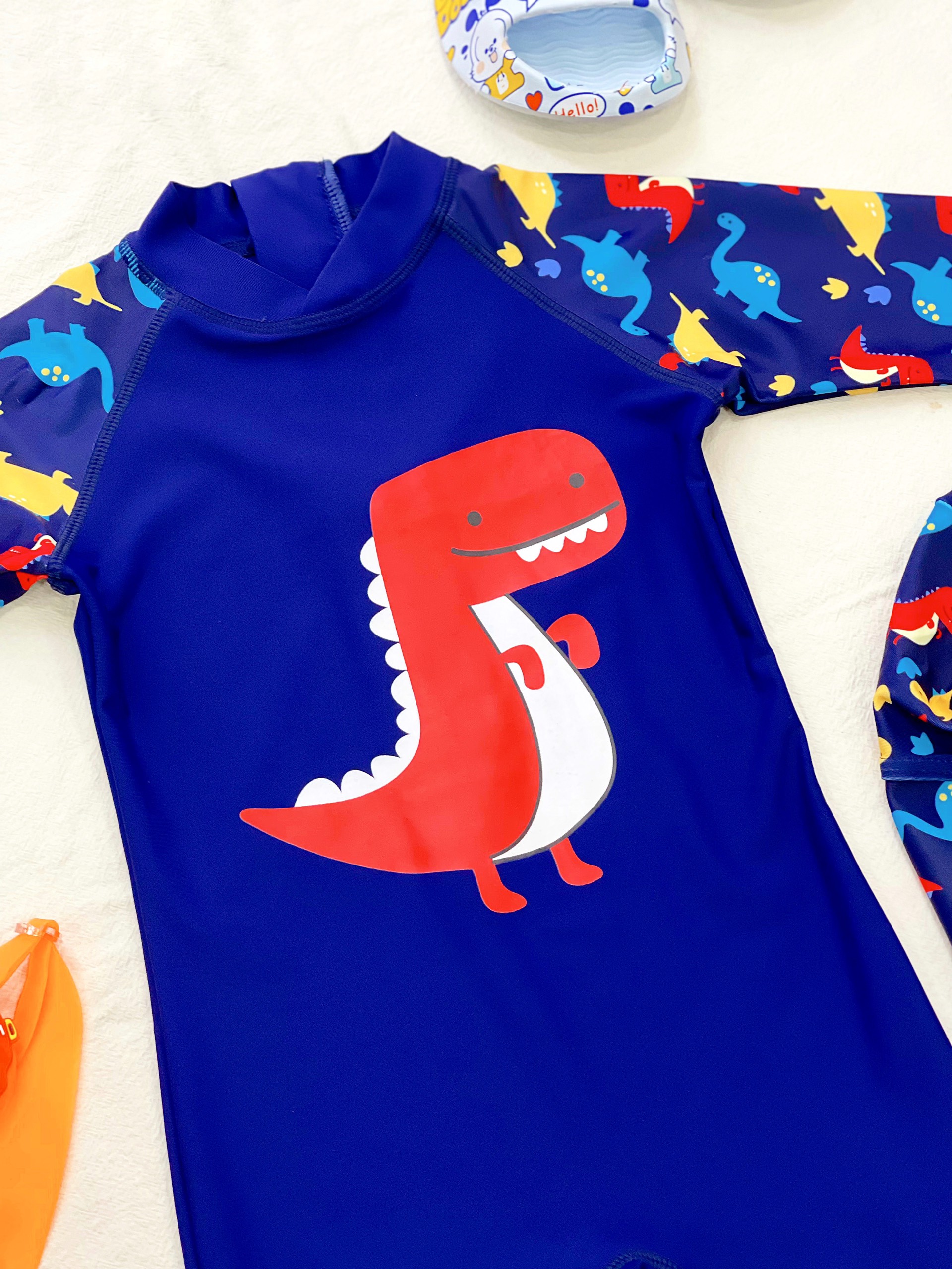 🦕 Set đồ bơi tay lửng khủng long đỏ bé trai