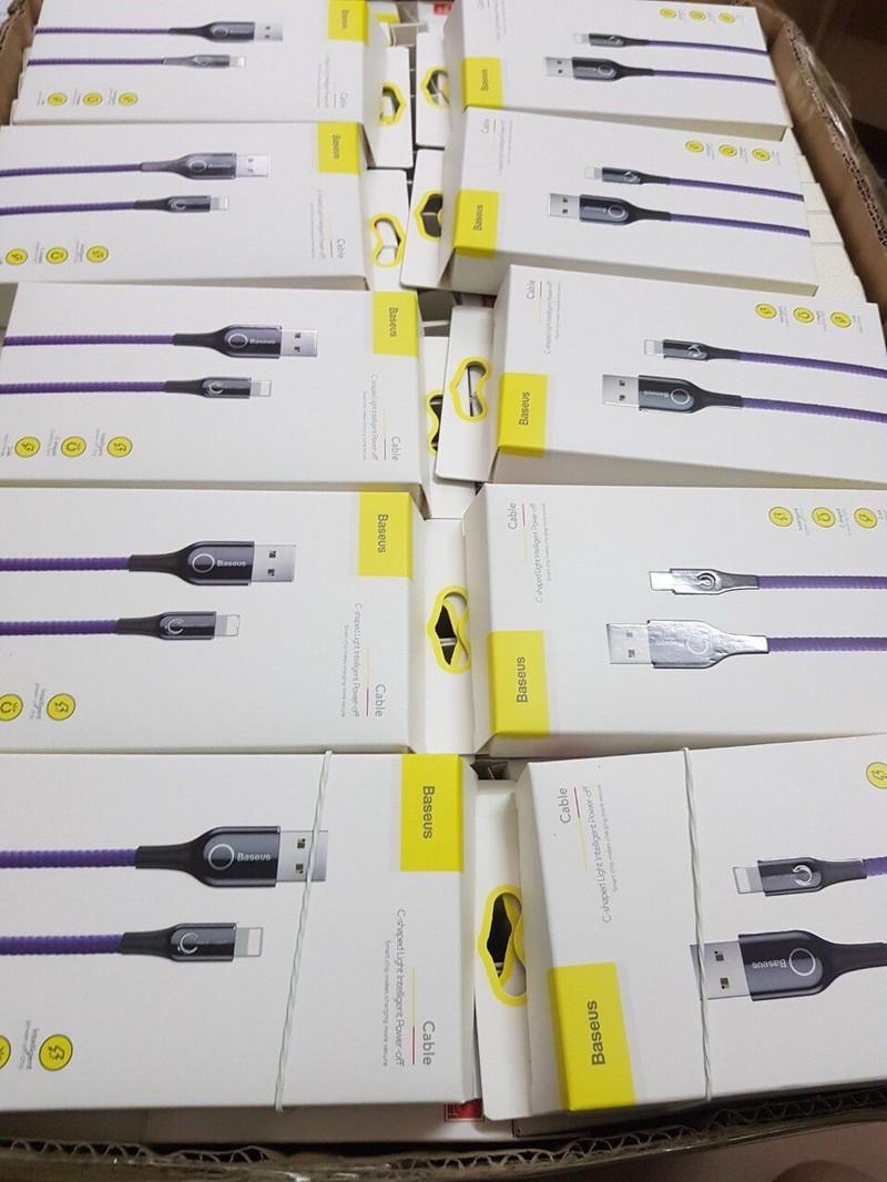 Cáp sạc lightning Baseus tự ngắt cho điện thoại/máy tính bảng dài 1m/2m/Cáp sạc nhanh 20W tự ngắt PD-Lightning IP 11/12