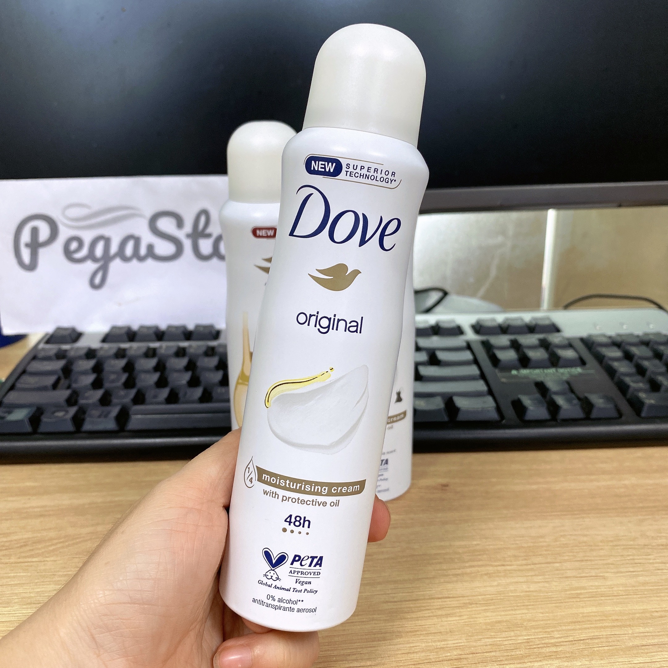 Xịt Khử Mùi Dove Ngăn Mùi Suốt Ngày Dài 150ml - Pegastore