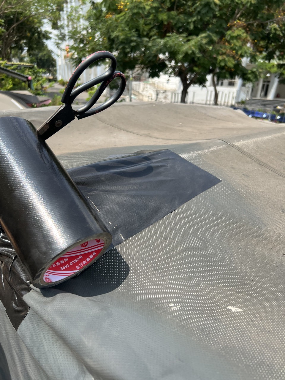 keo dán bạt xe tải đen 20cm