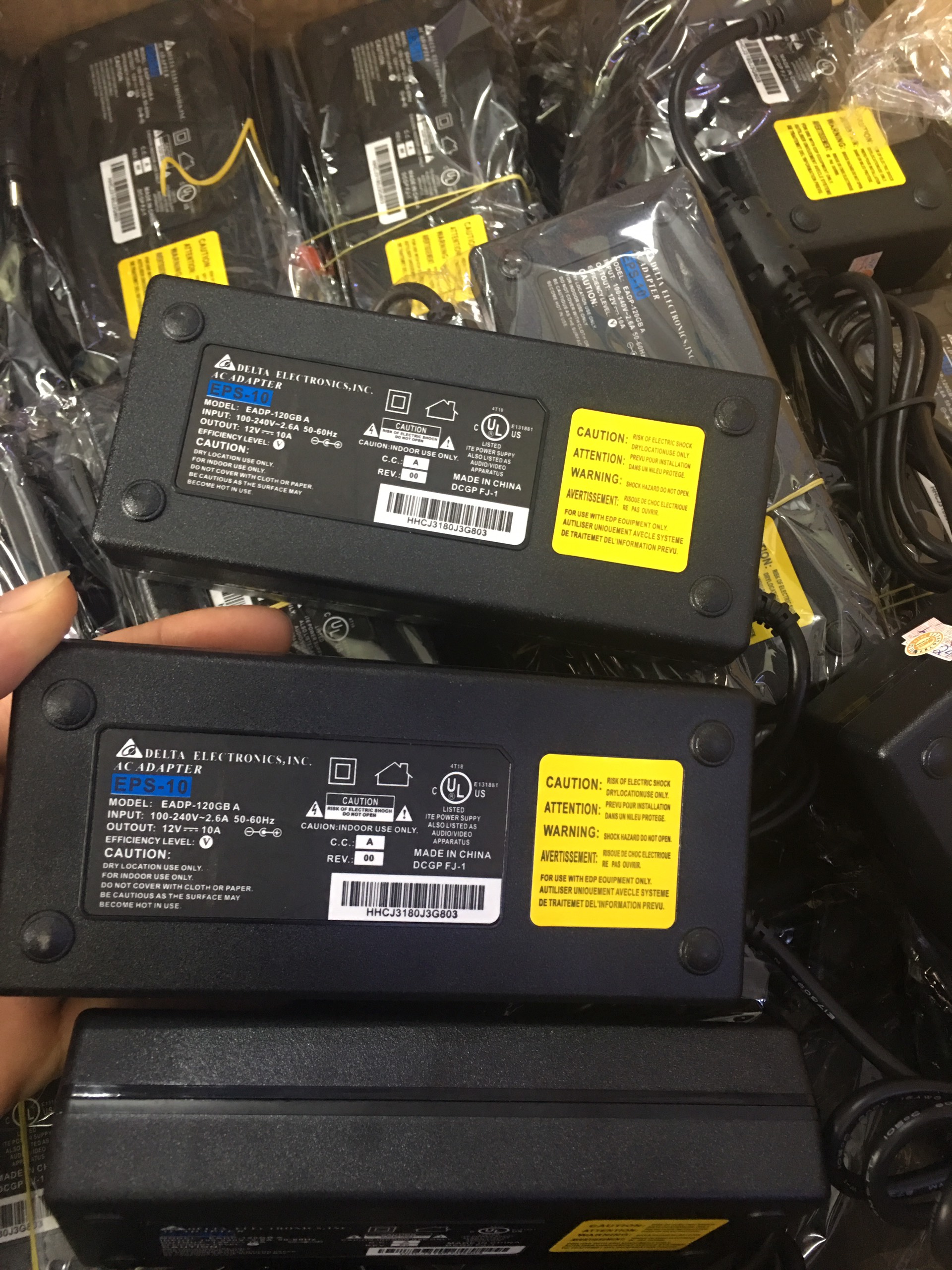 Nguồn camera 12V-10A DELTA