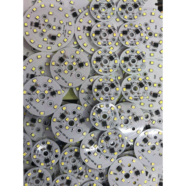 HOT-Led miếng 3w điện 220v